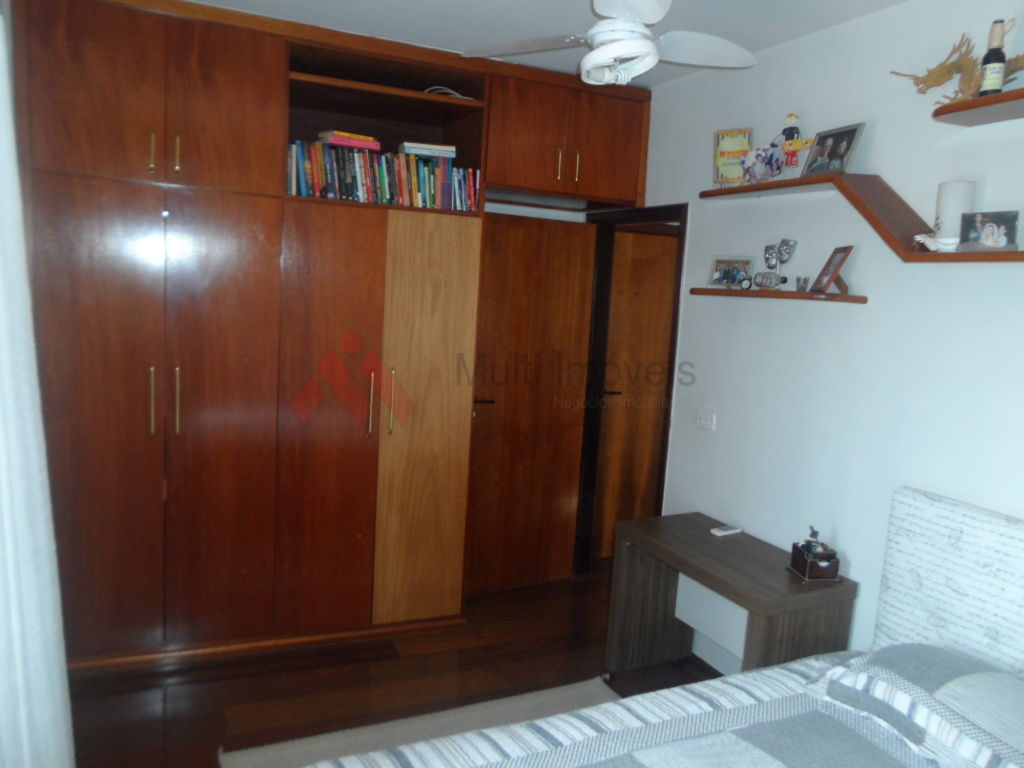Casa à venda com 4 quartos, 285m² - Foto 20
