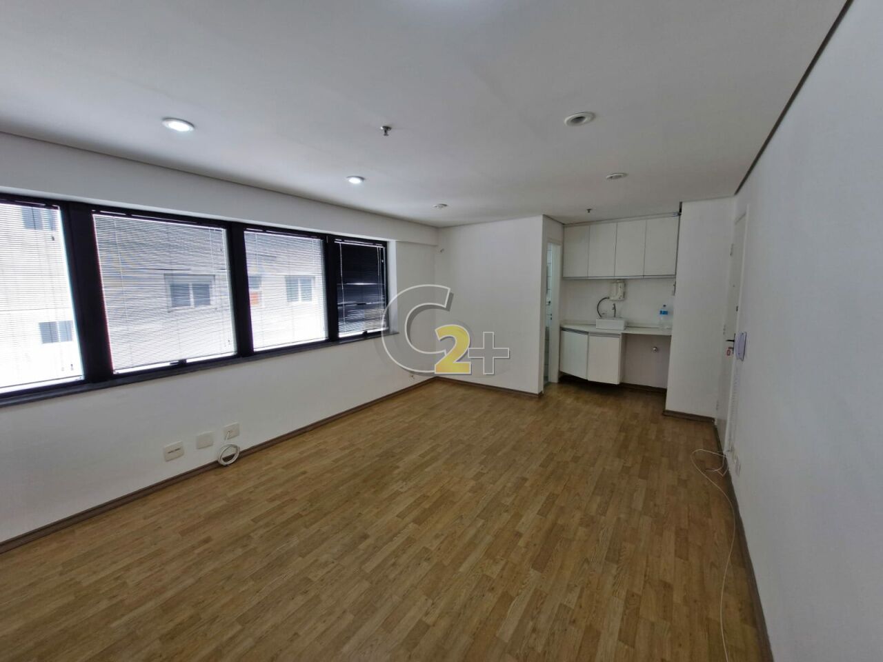 Conj. Comercial