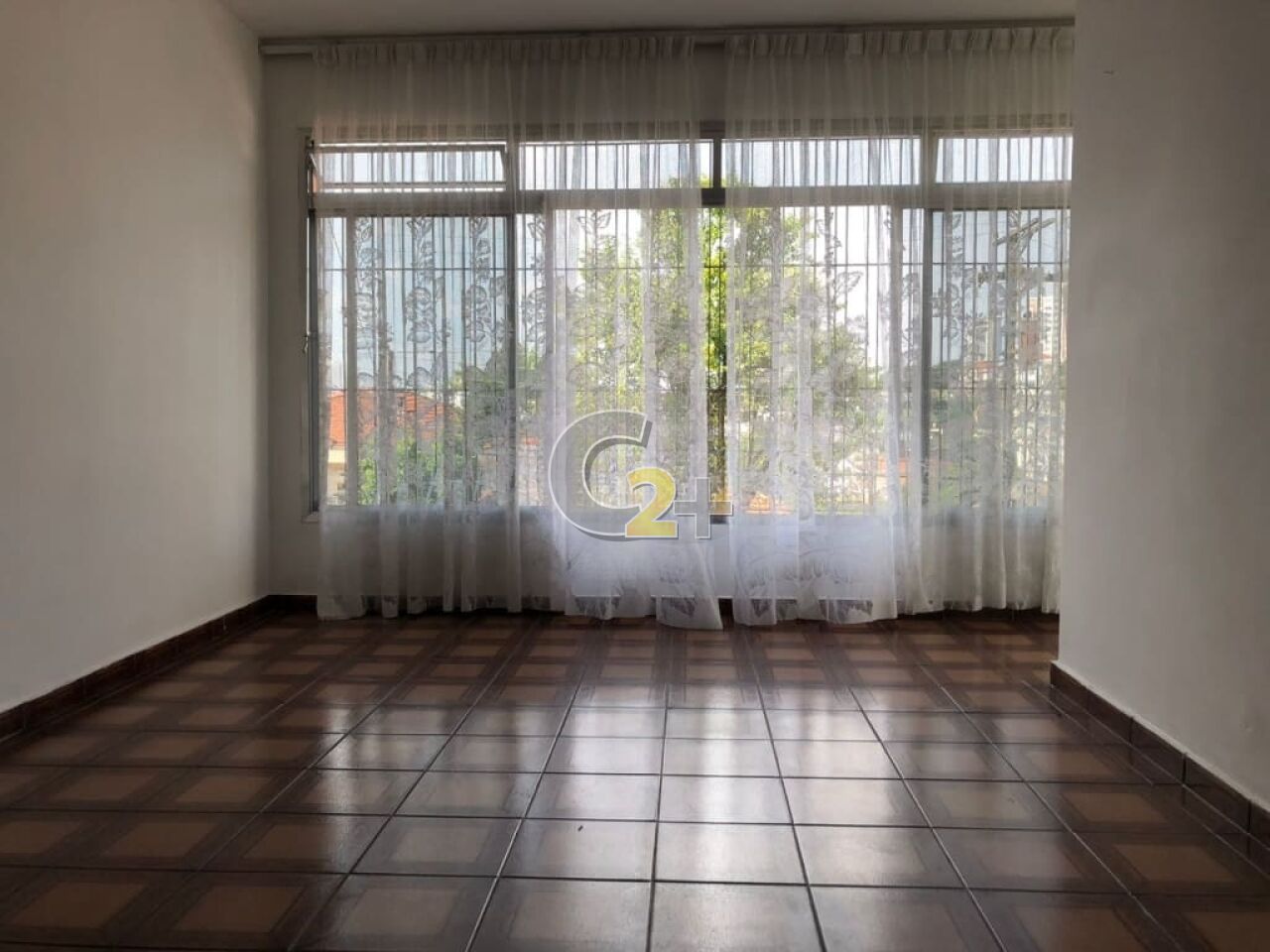 Casa Padrão para Venda - Vila Romana