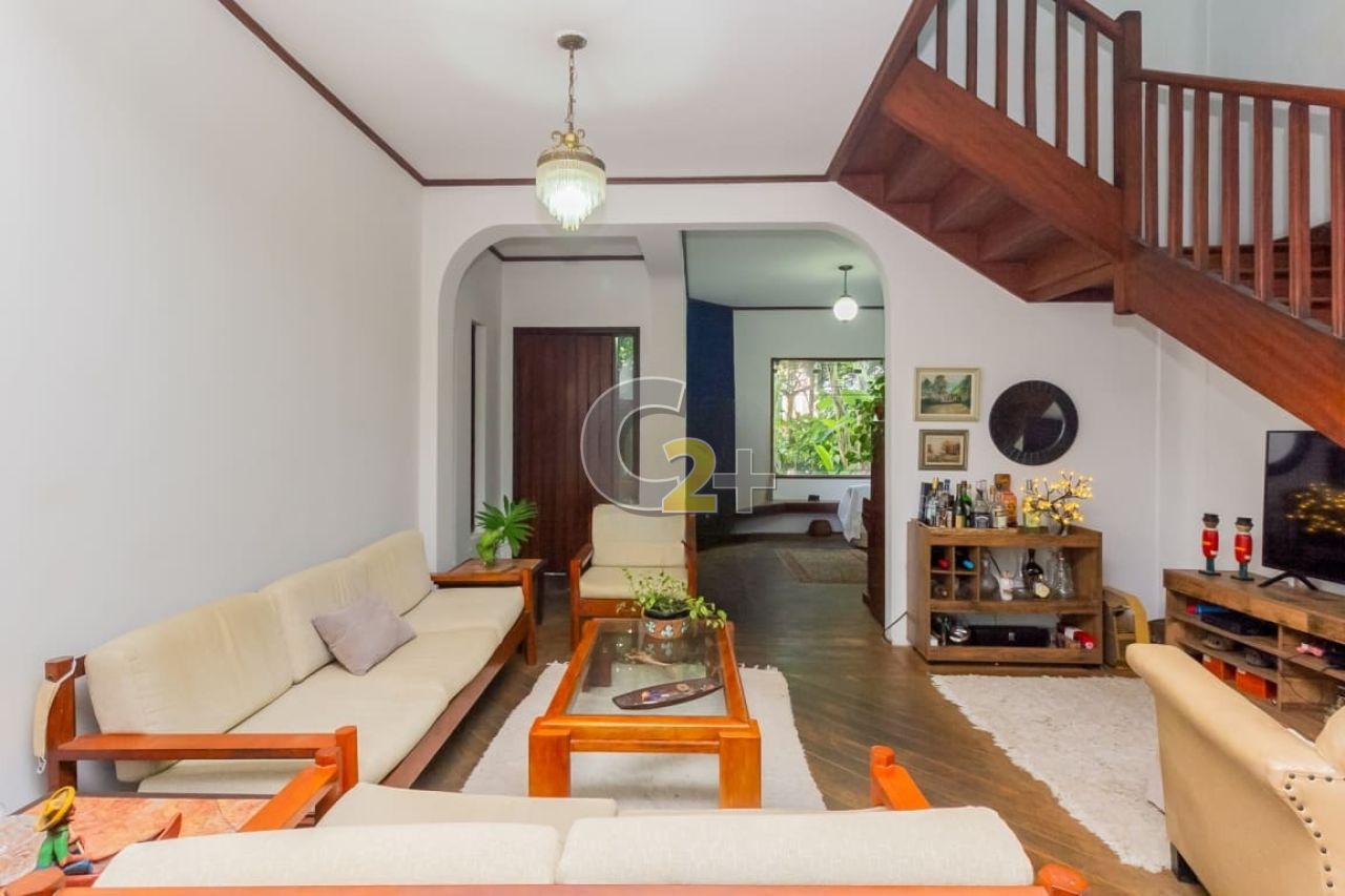 Casa Padrão para Venda - Pompéia