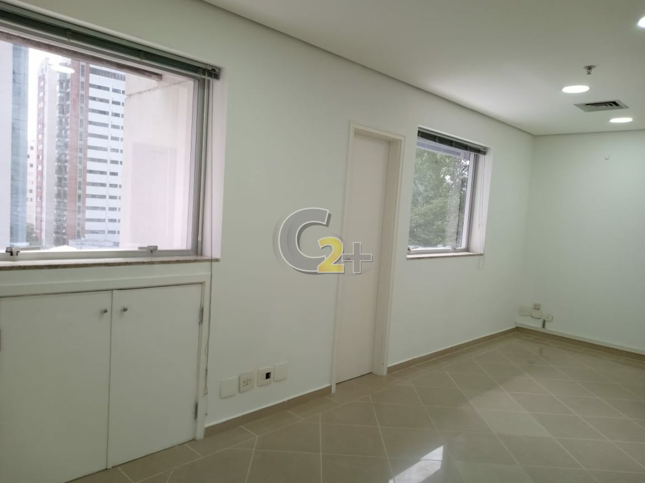 Foto 1 - CC36896