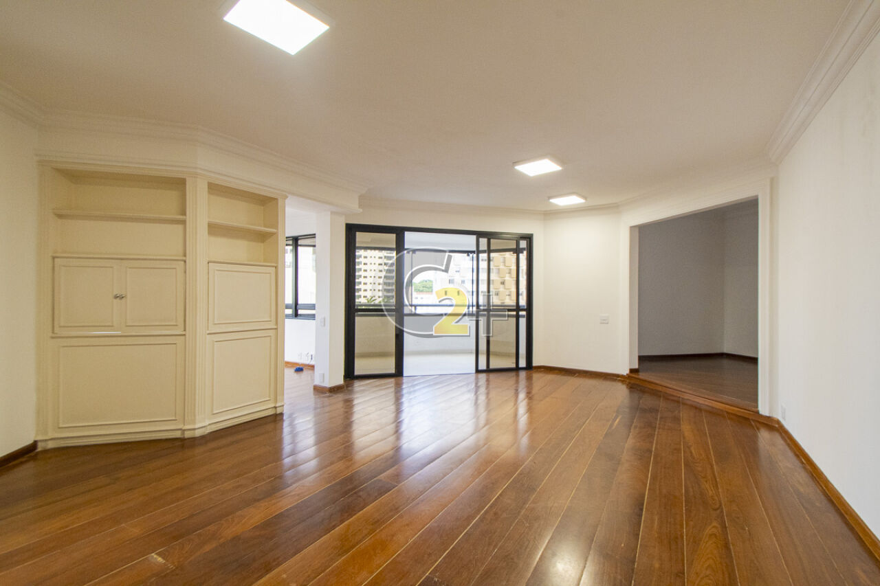 Apartamento para Venda - Moema