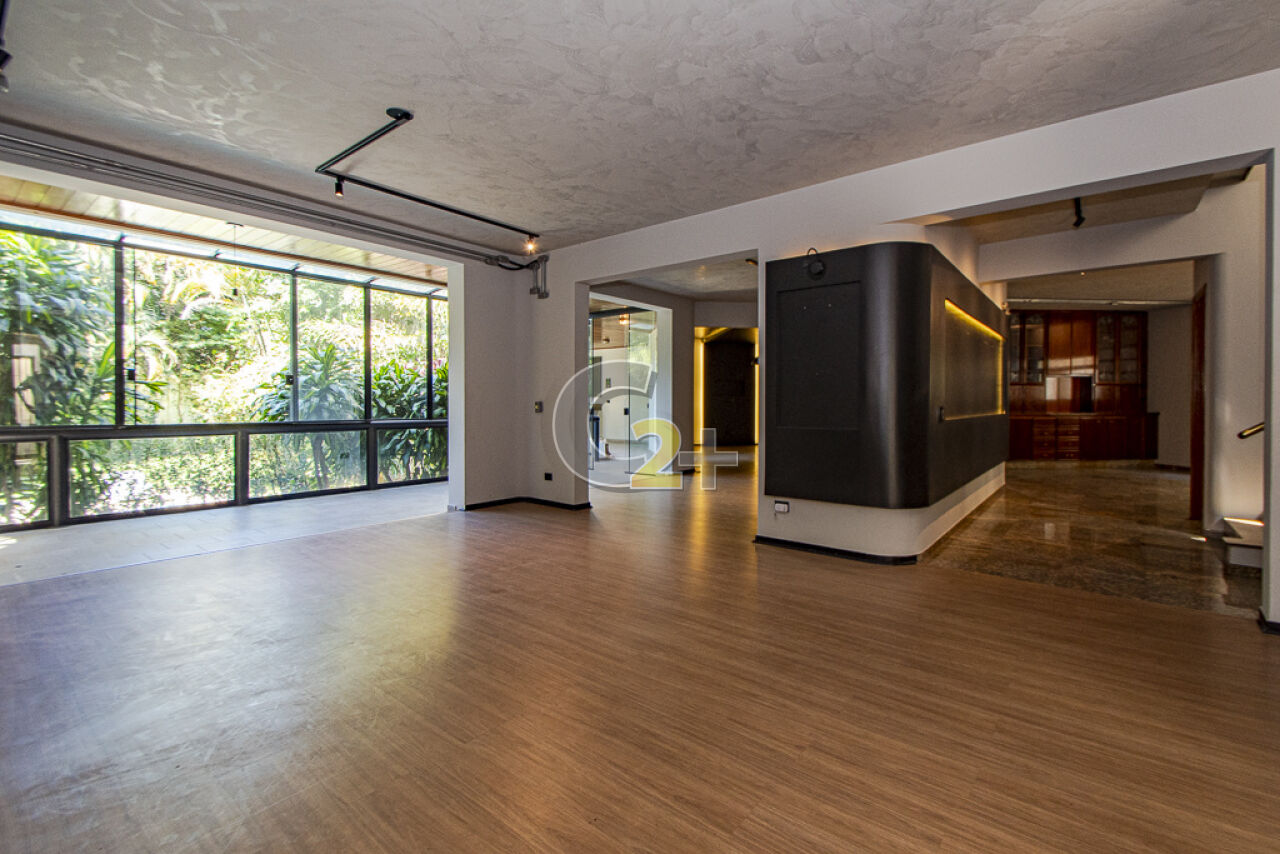 Sobrado para Venda - Vila Madalena