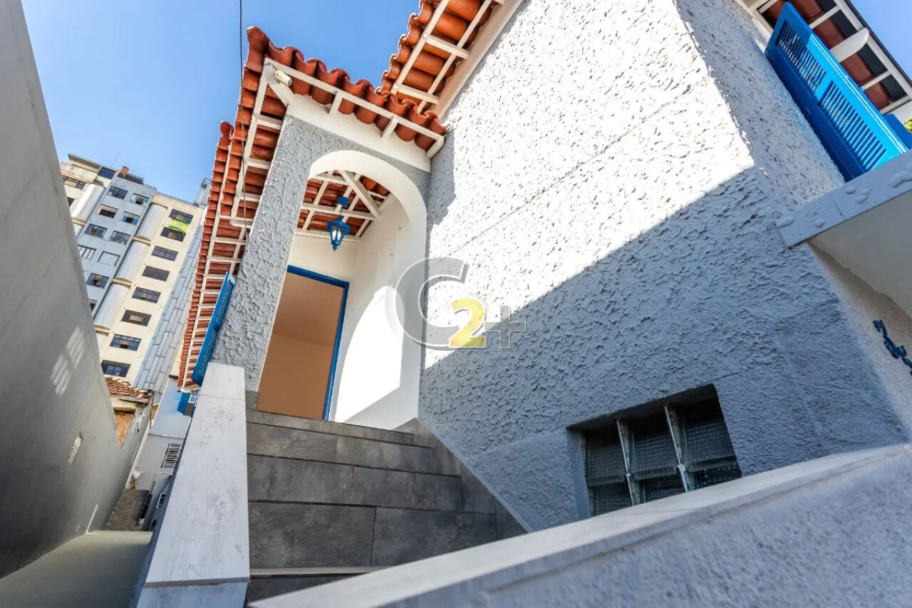 Casa Padrão para Venda - Perdizes