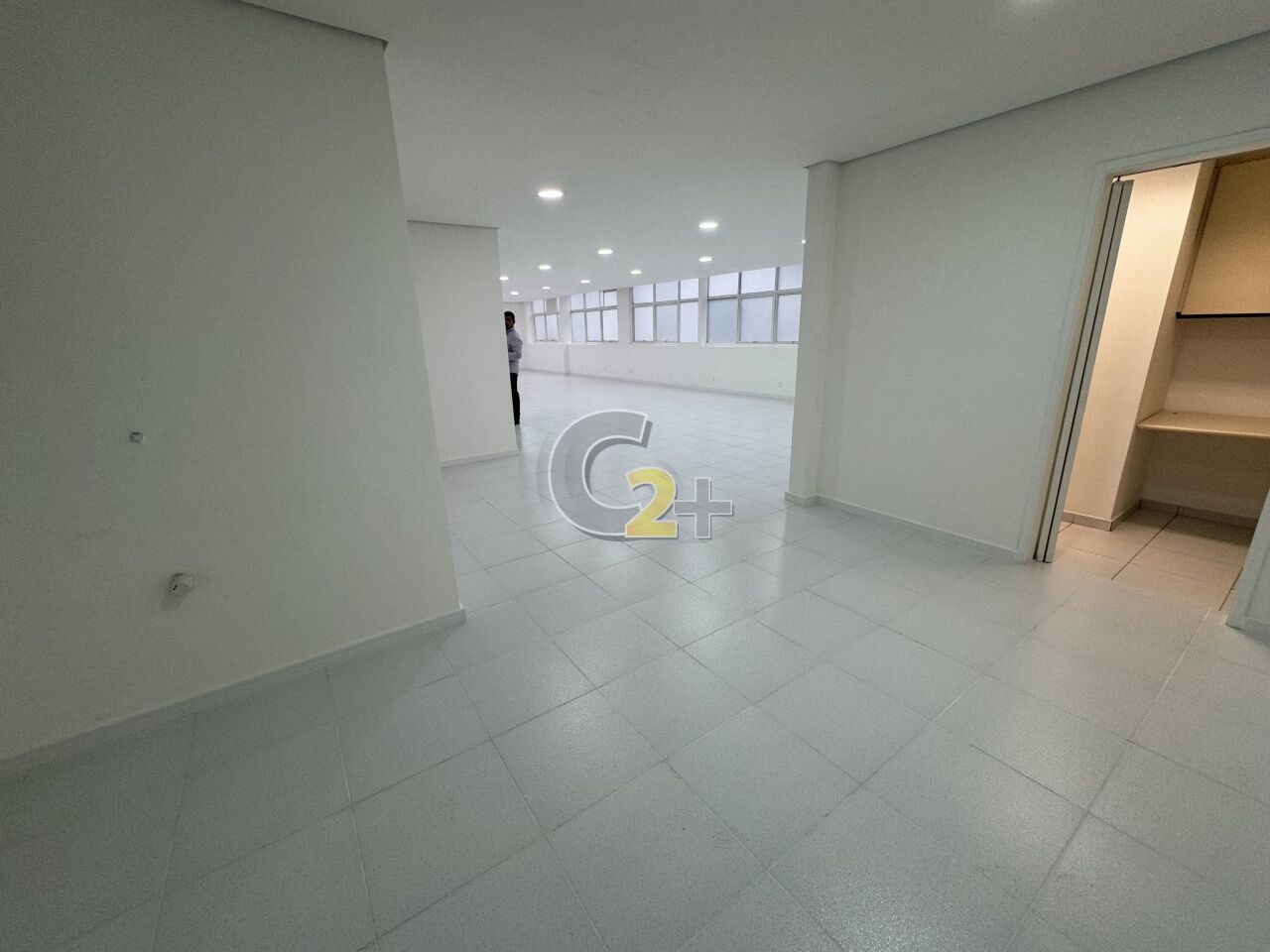 Conj. Comercial
