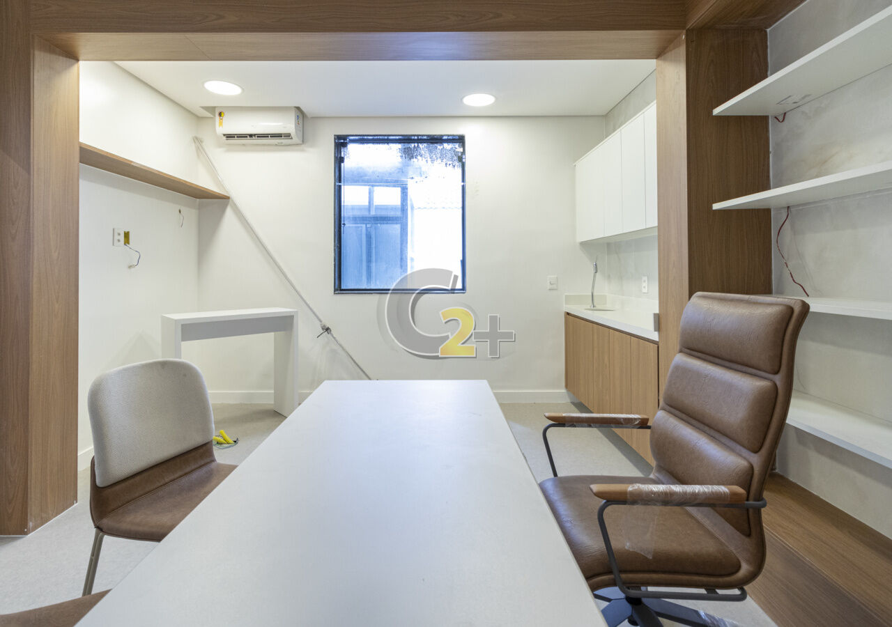Casa Térrea Comercial para Venda - Jardim Paulista