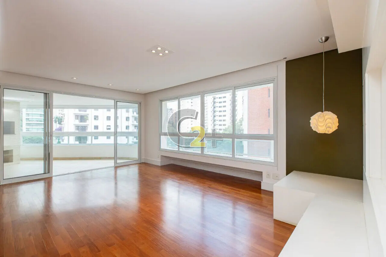 Apartamento para Venda - Moema