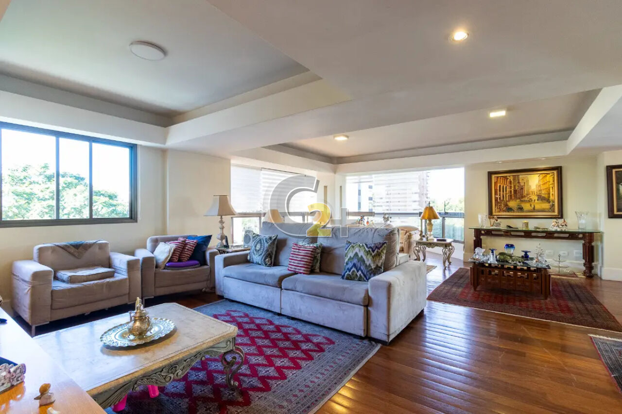 Apartamento para Venda - Moema