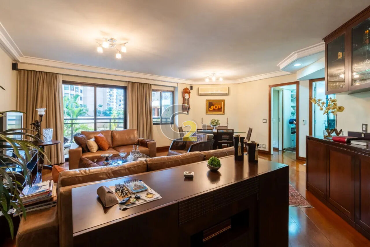 Apartamento para Venda - Moema