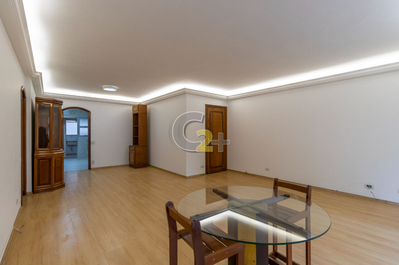 Apartamento para Venda - Moema