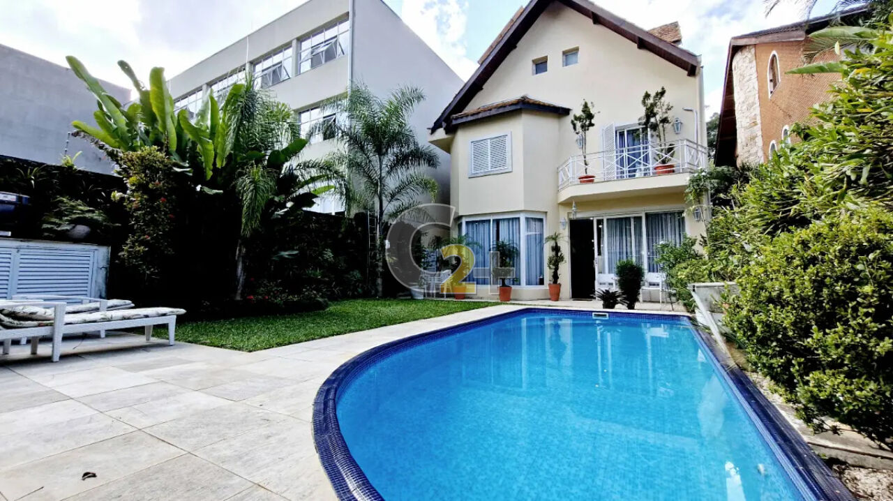 Casa Padrão para Venda - Alto da Boa Vista