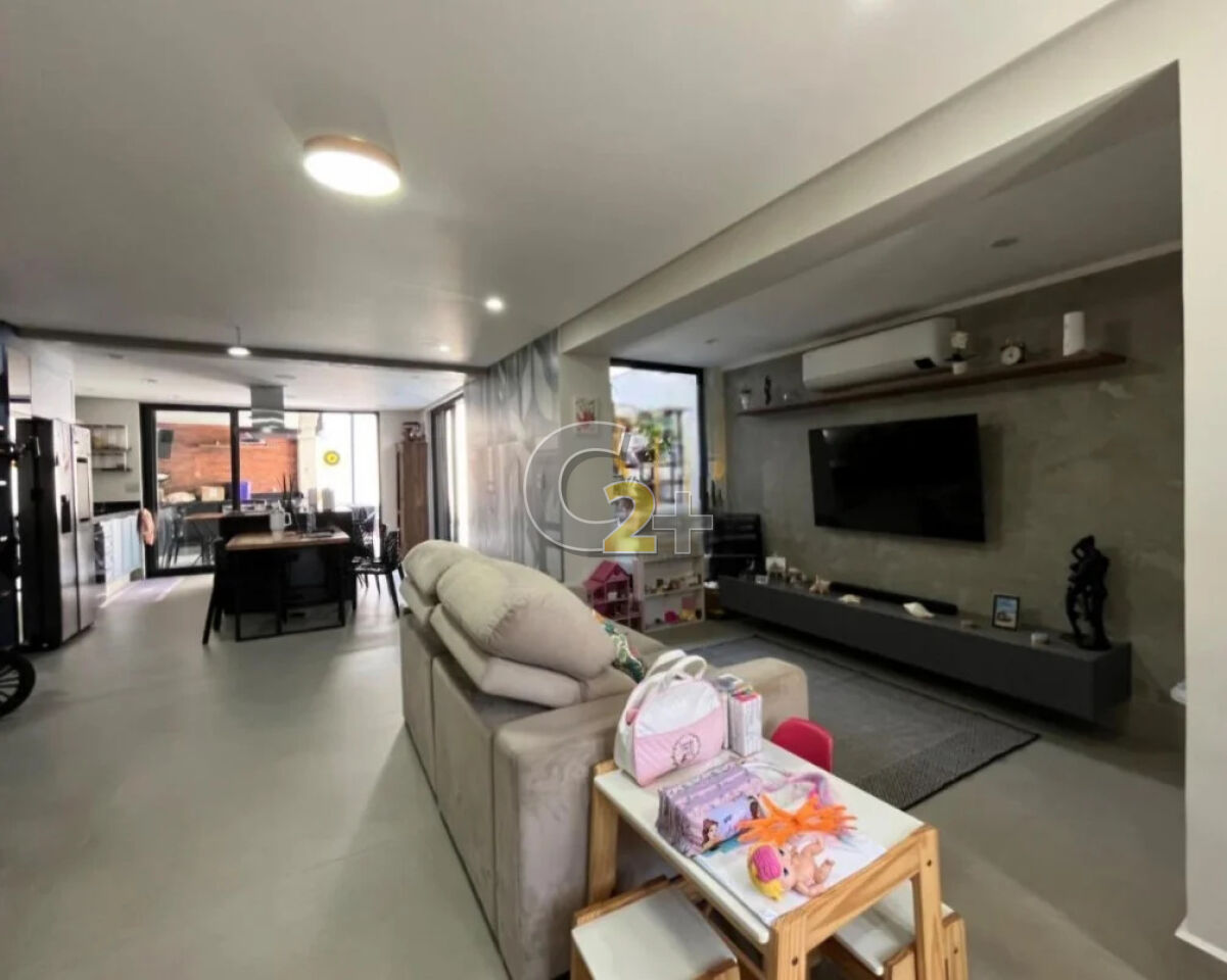 Casa Padrão para Venda - Planalto Paulista