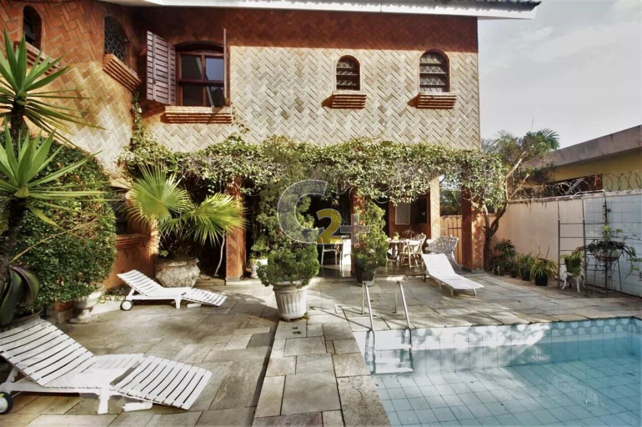 Casa Padrão para Venda - Morumbi