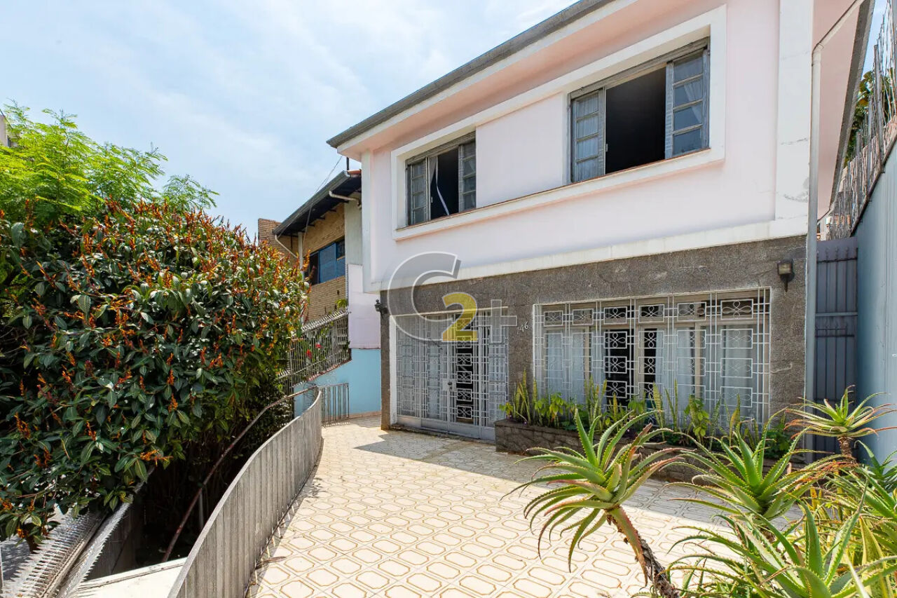 Casa Padrão para Venda - Vila Madalena