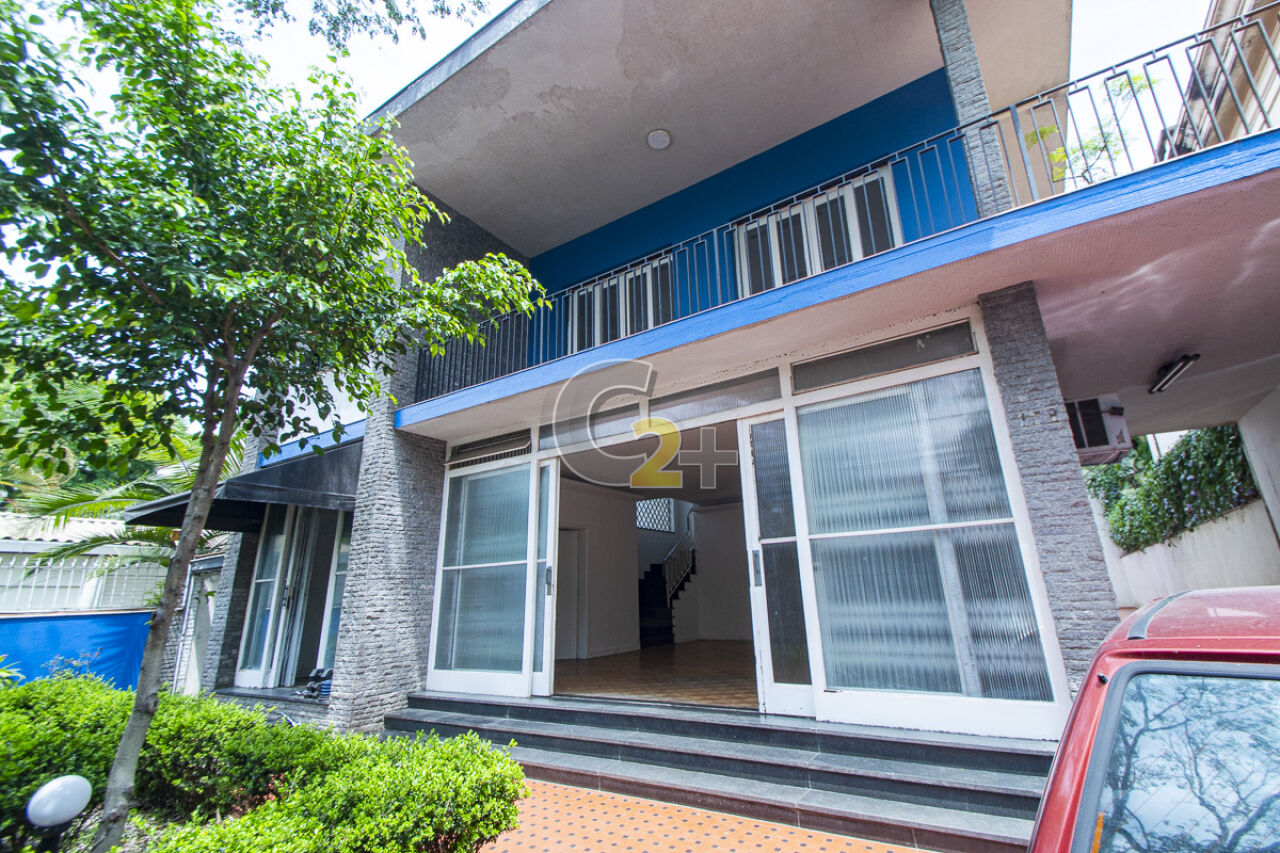 Sobrado para Venda - Jardim Europa