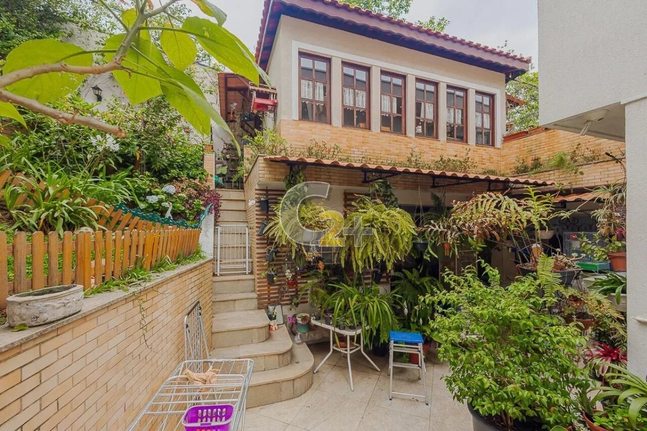 Sobrado para Venda - Sumaré