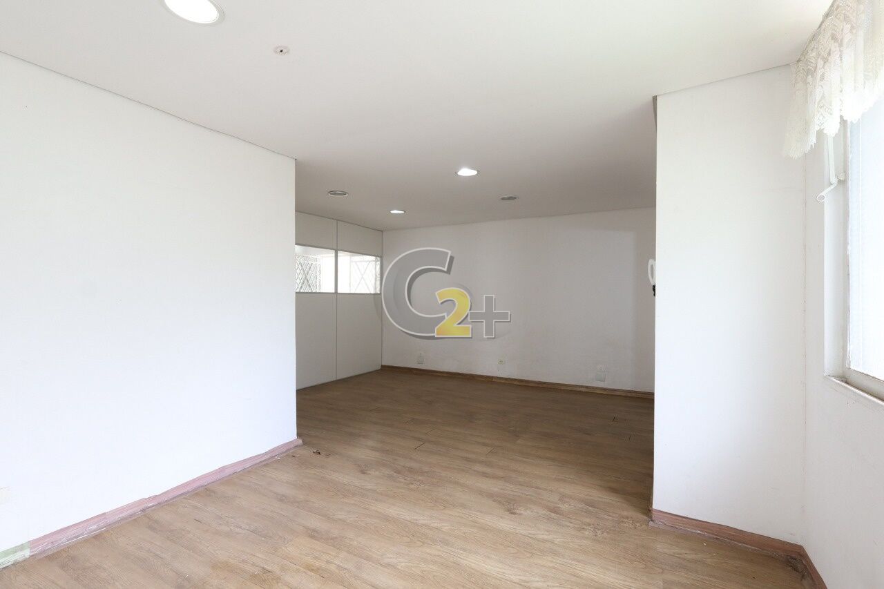 Casa Padrão para Venda - Vila Mariana