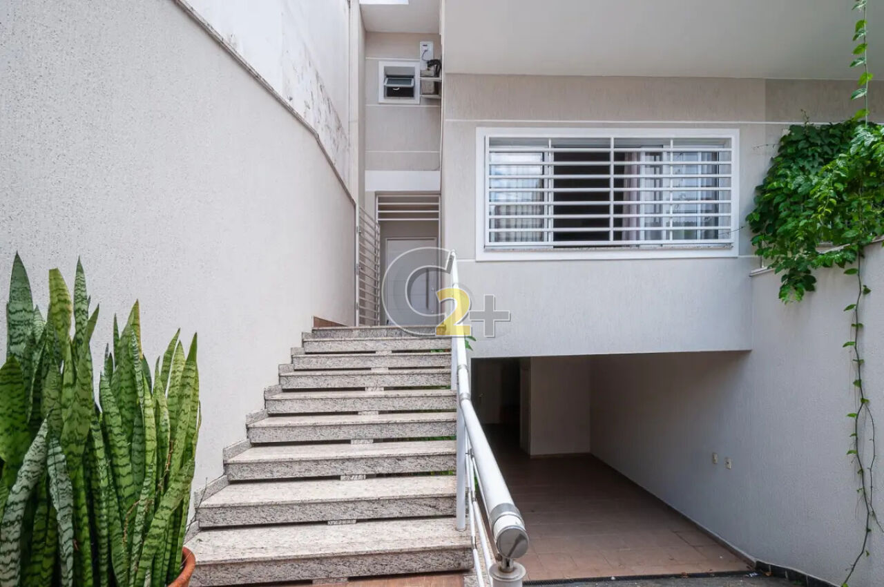 Casa Padrão para Venda - Santana