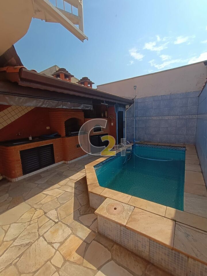 Casa Padrão para Venda - Vila Leopoldina