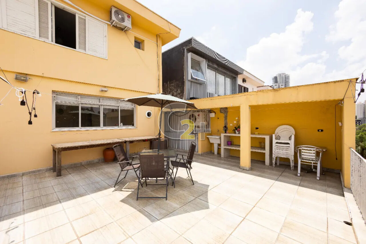 Casa Padrão para Venda - Vila Madalena