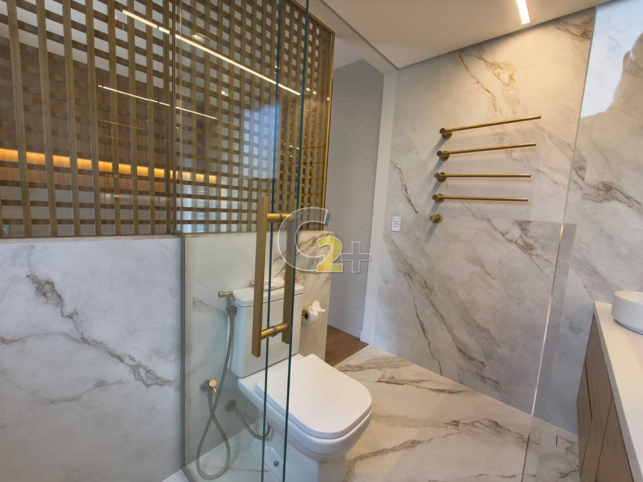 Foto 34 - CC64005