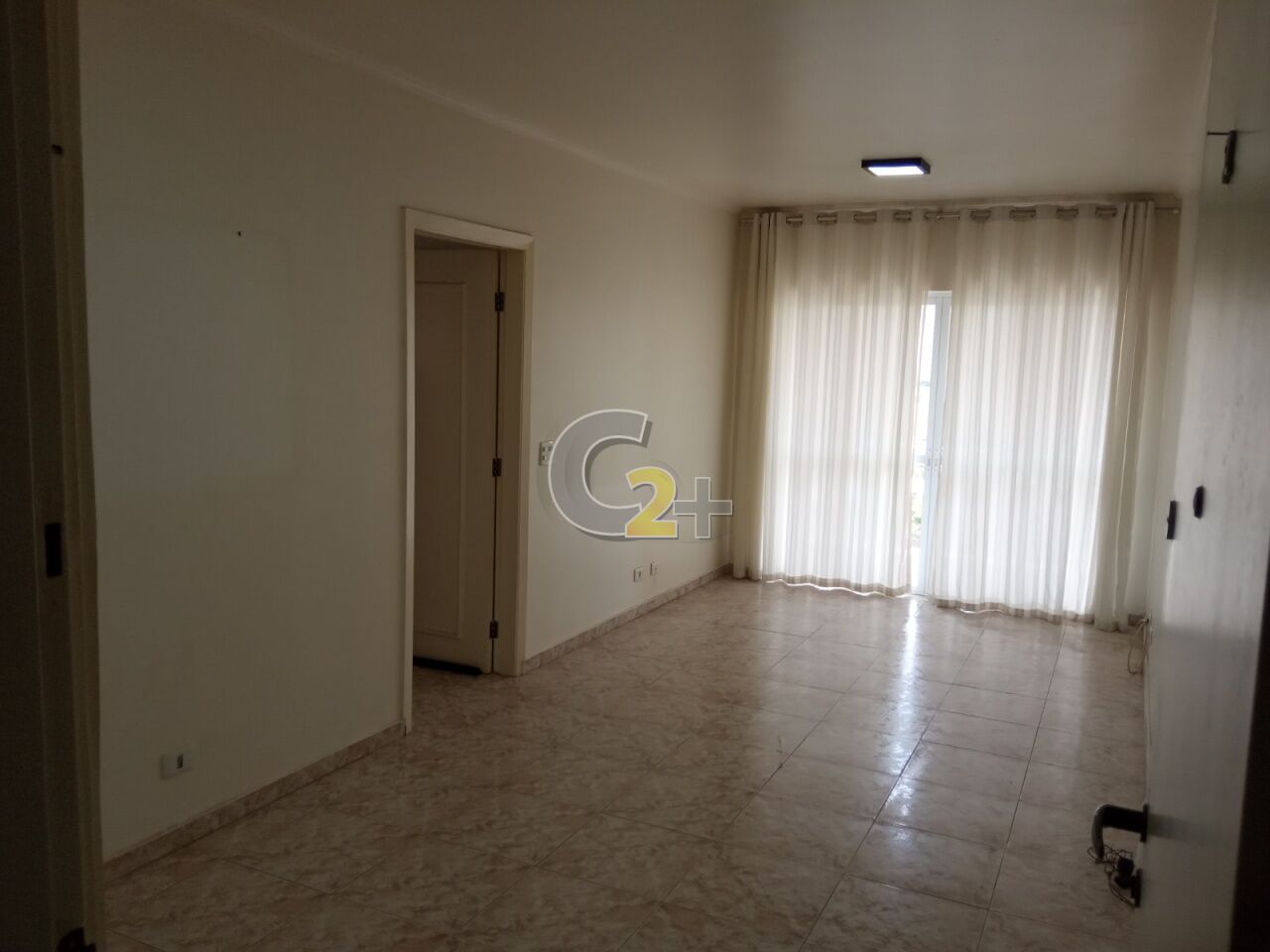 Foto 2 - CC64245