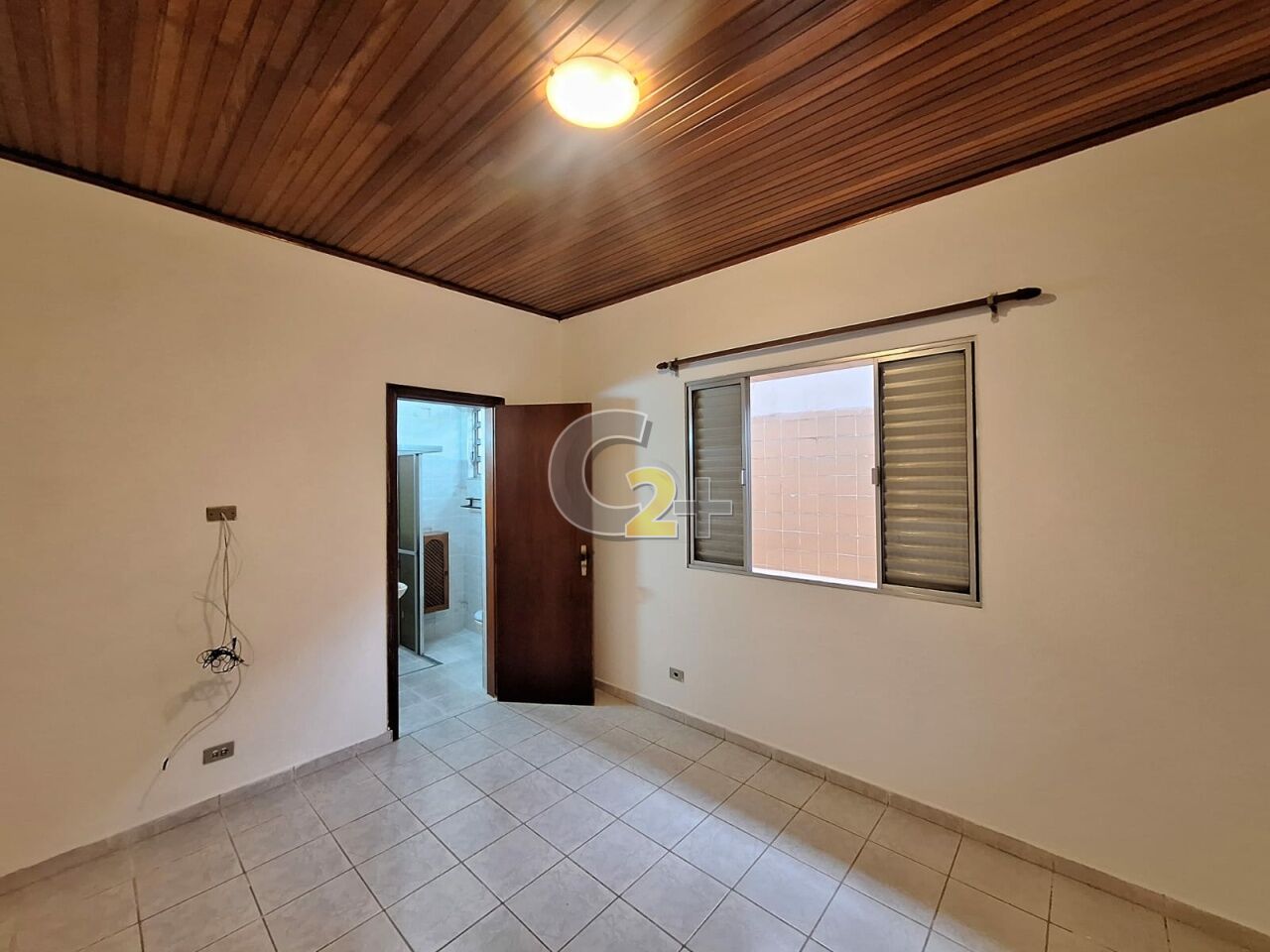 Foto 14 - CC65024