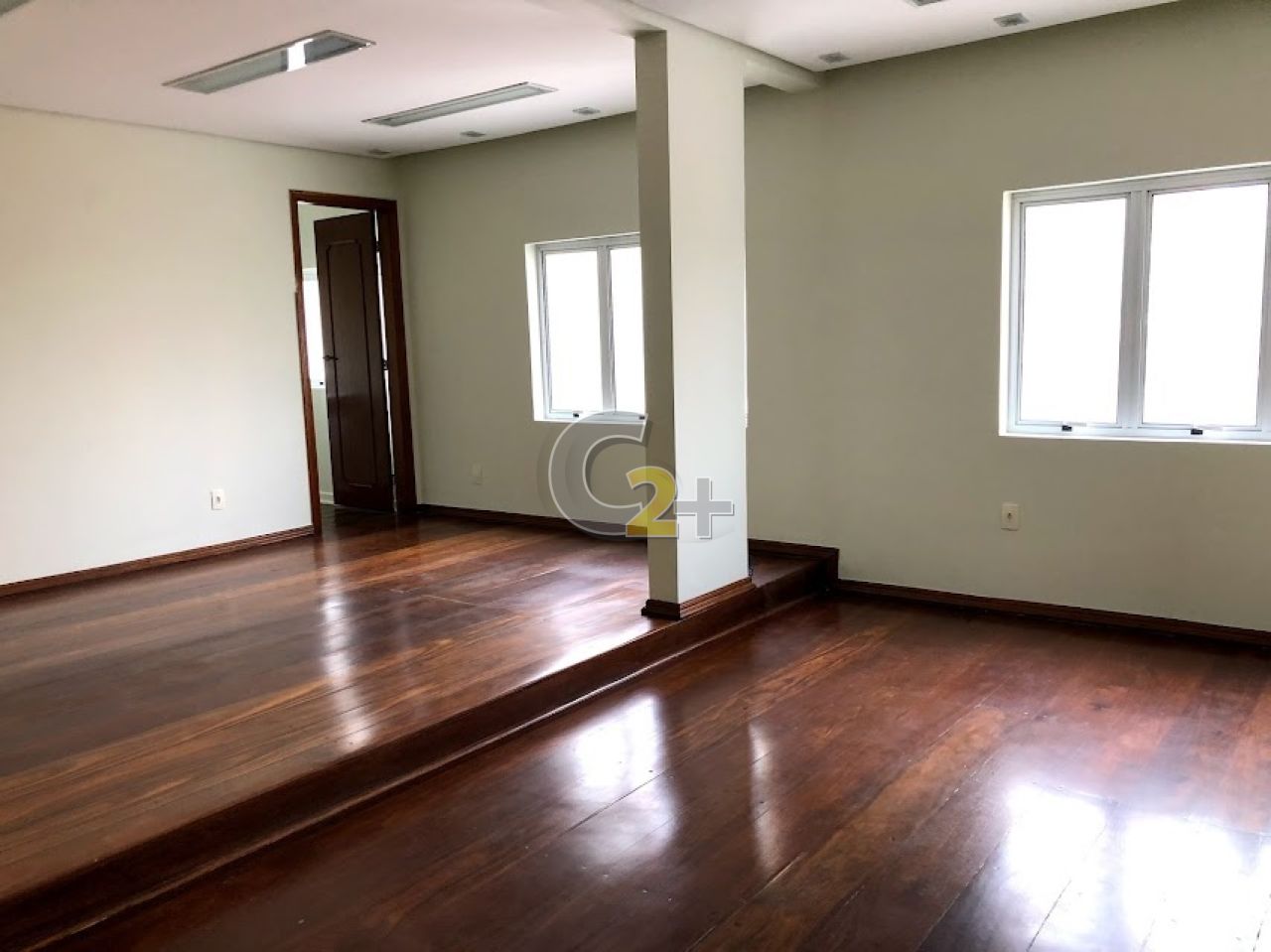 Conj. Comercial