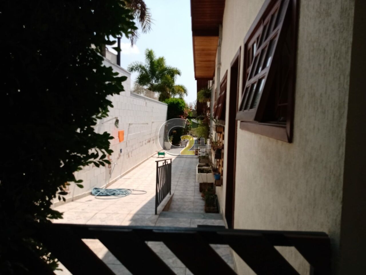 Foto 47 - CC9351