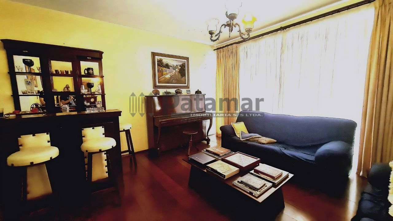 Sobrado para Venda - Jardim das Vertentes