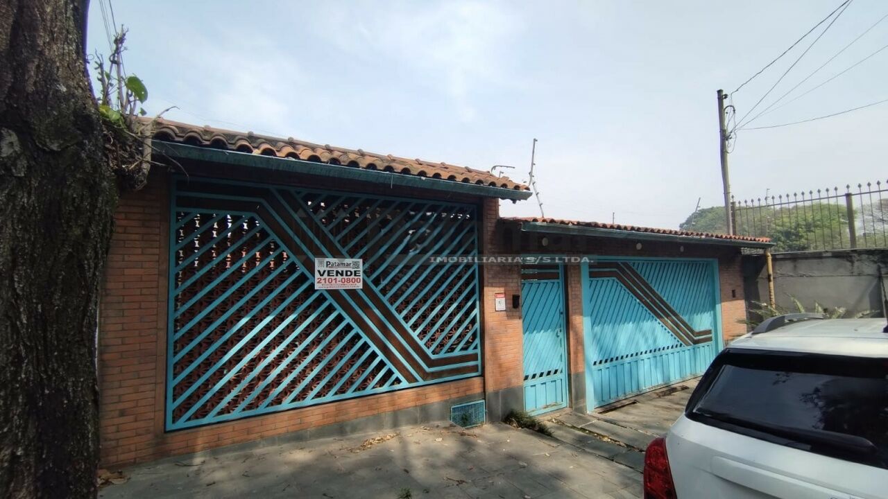 Sobrado para Venda - Instituto de Previdência