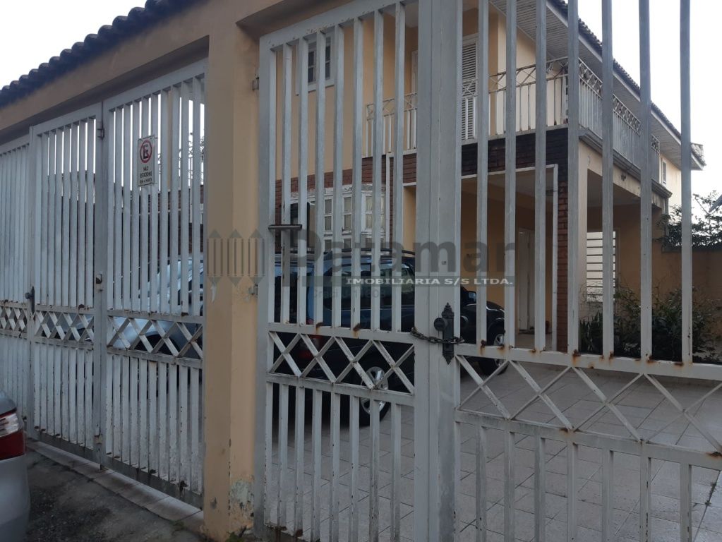 Sobrado para Venda - Jardim Peri Peri