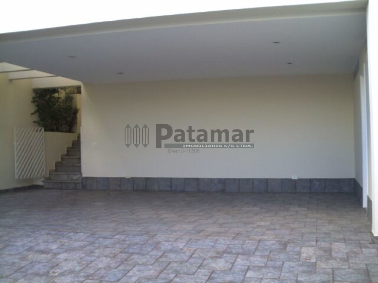 Sobrado para Venda - Jardim Leonor