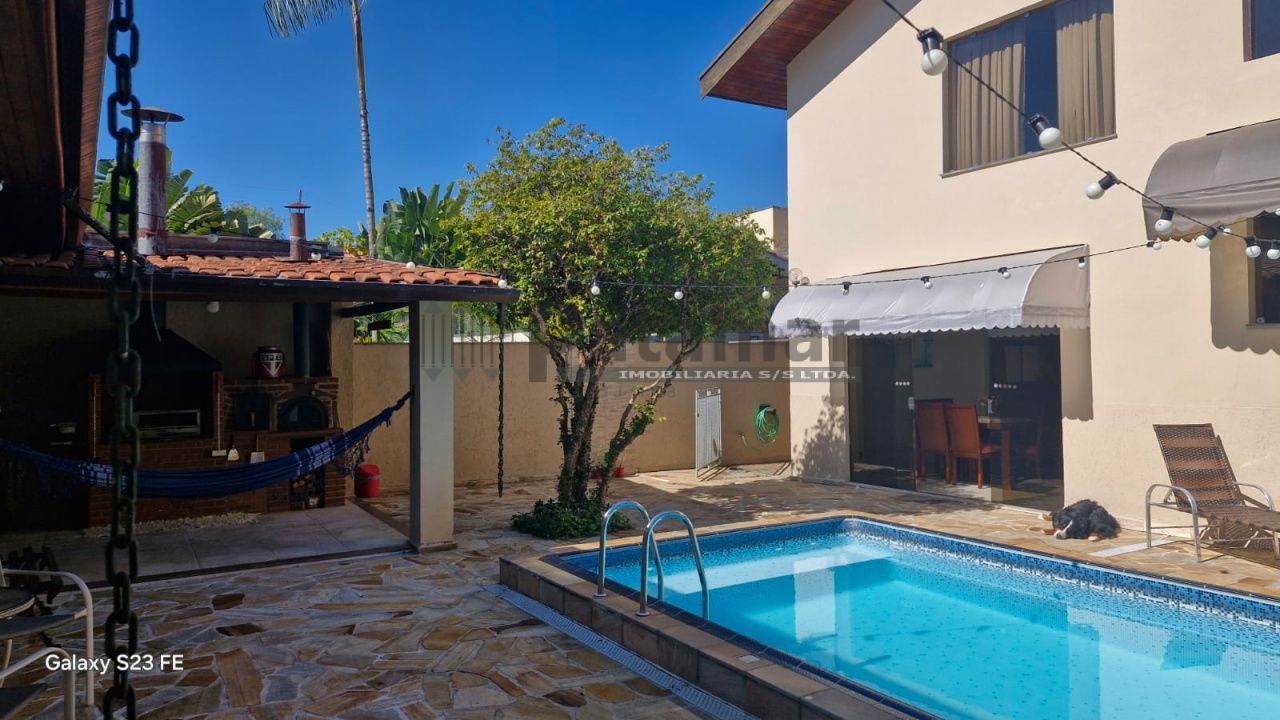 Sobrado para Venda - Caxingui