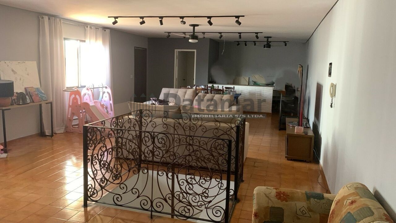 Sobrado para Venda - Conjunto Residencial Butantã