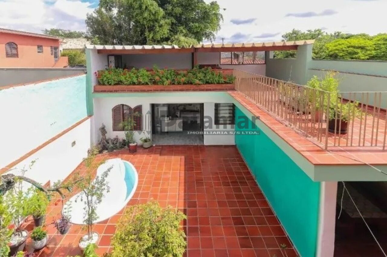 Sobrado para Venda - Instituto de Previdência