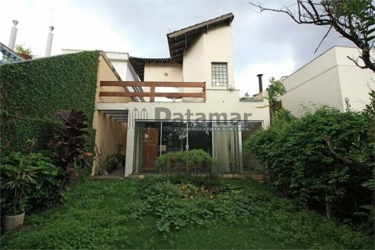 Casa Térrea para Venda - Siciliano
