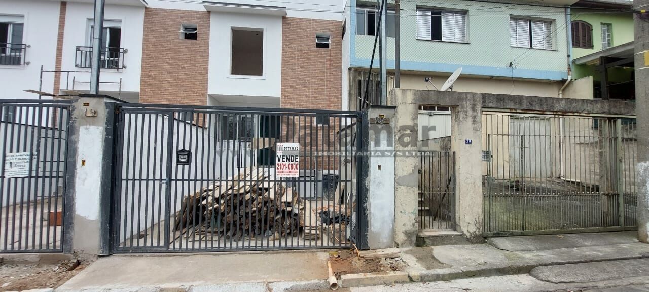 Sobrado para Venda - Vila Universitária