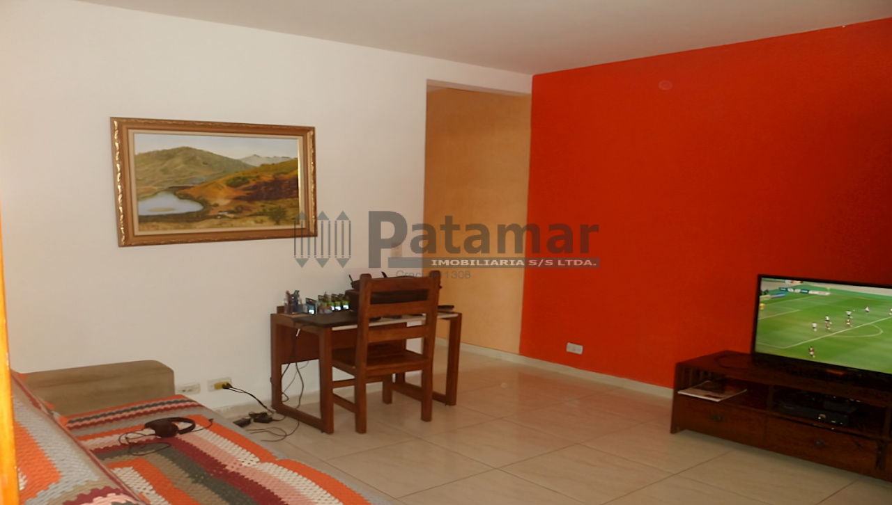 Casa Assobradada para Venda - Jardim Taboão