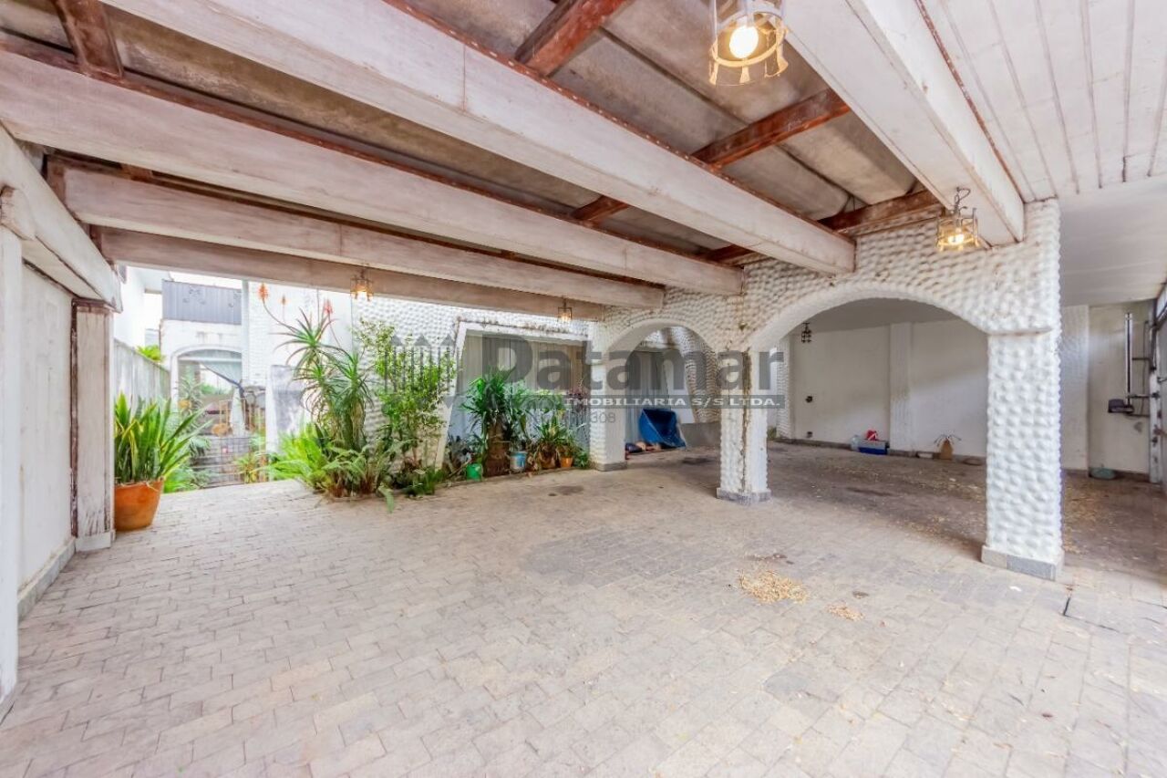 Sobrado para Venda - Jardim Leonor