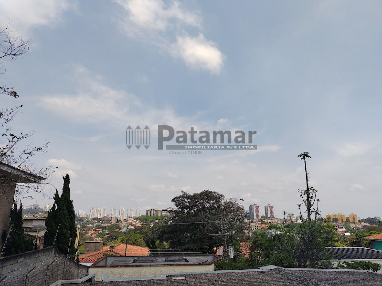 Sobrado para Venda - Jardim Leonor