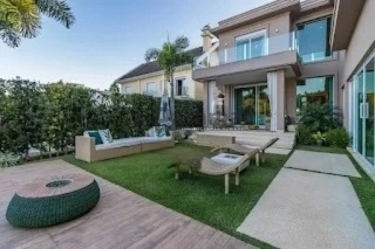 Sobrado em Condomínio para Venda - Alphaville