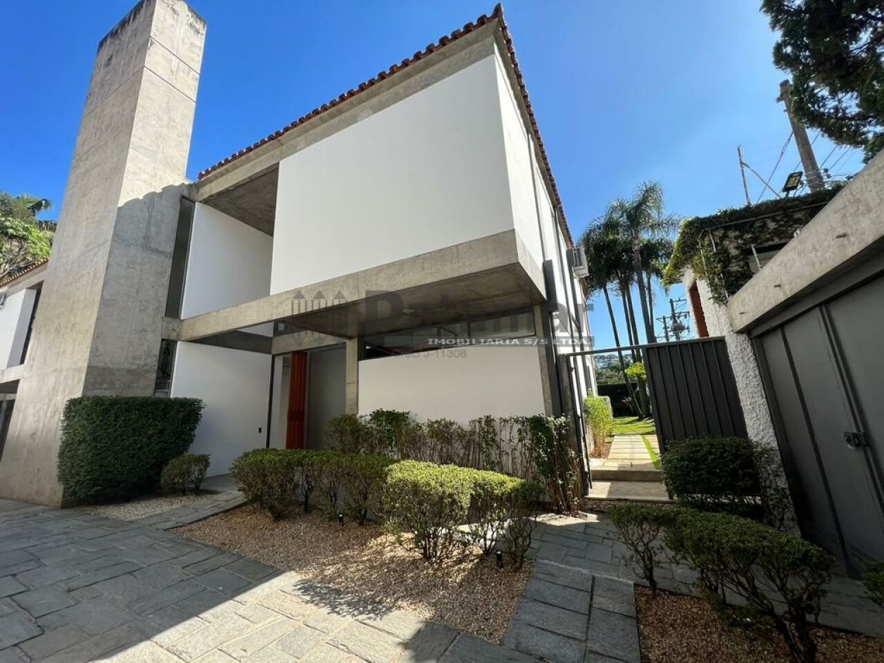 Sobrado para Locação - Jardim Everest