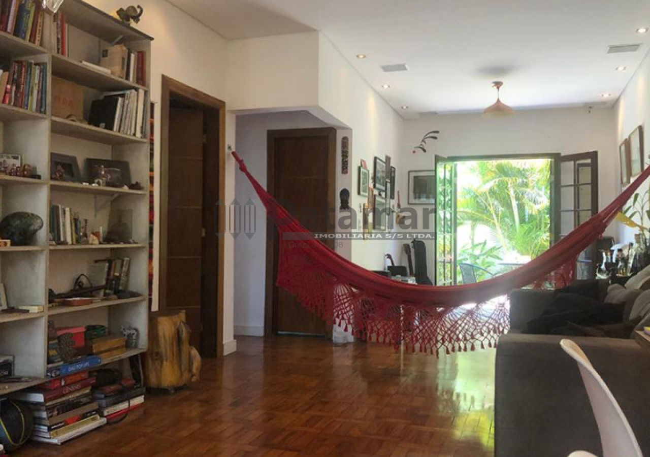 Casa Térrea para Venda - Instituto de Previdência