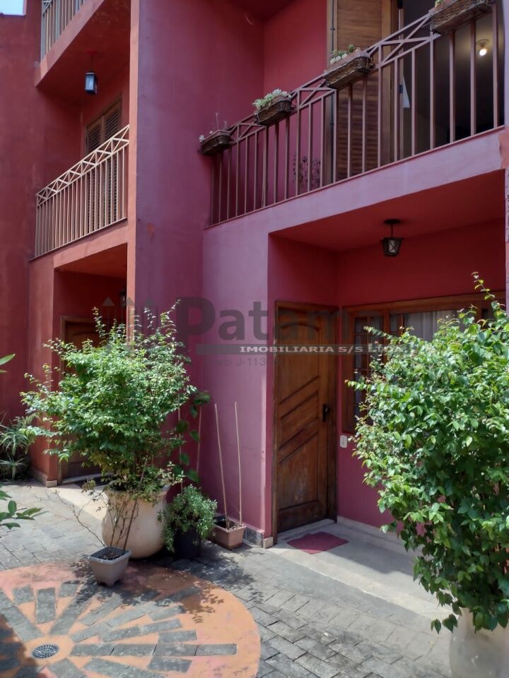 Sobrado em Condomínio para Venda - Instituto de Previdência