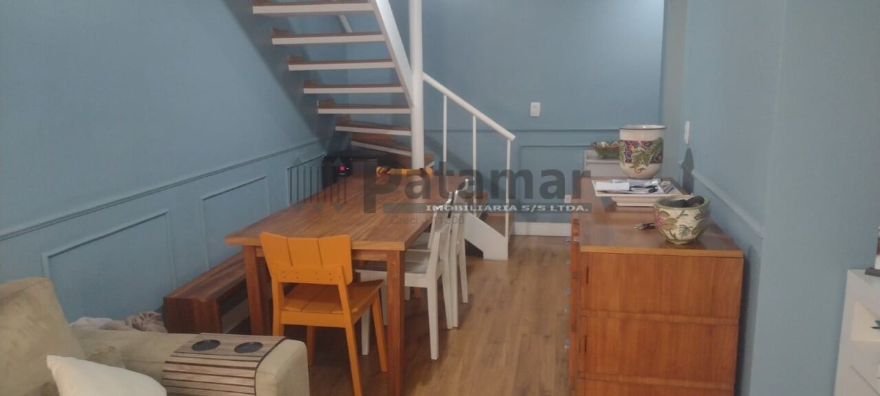 Sobrado em Condomínio para Venda - Jardim Sarah