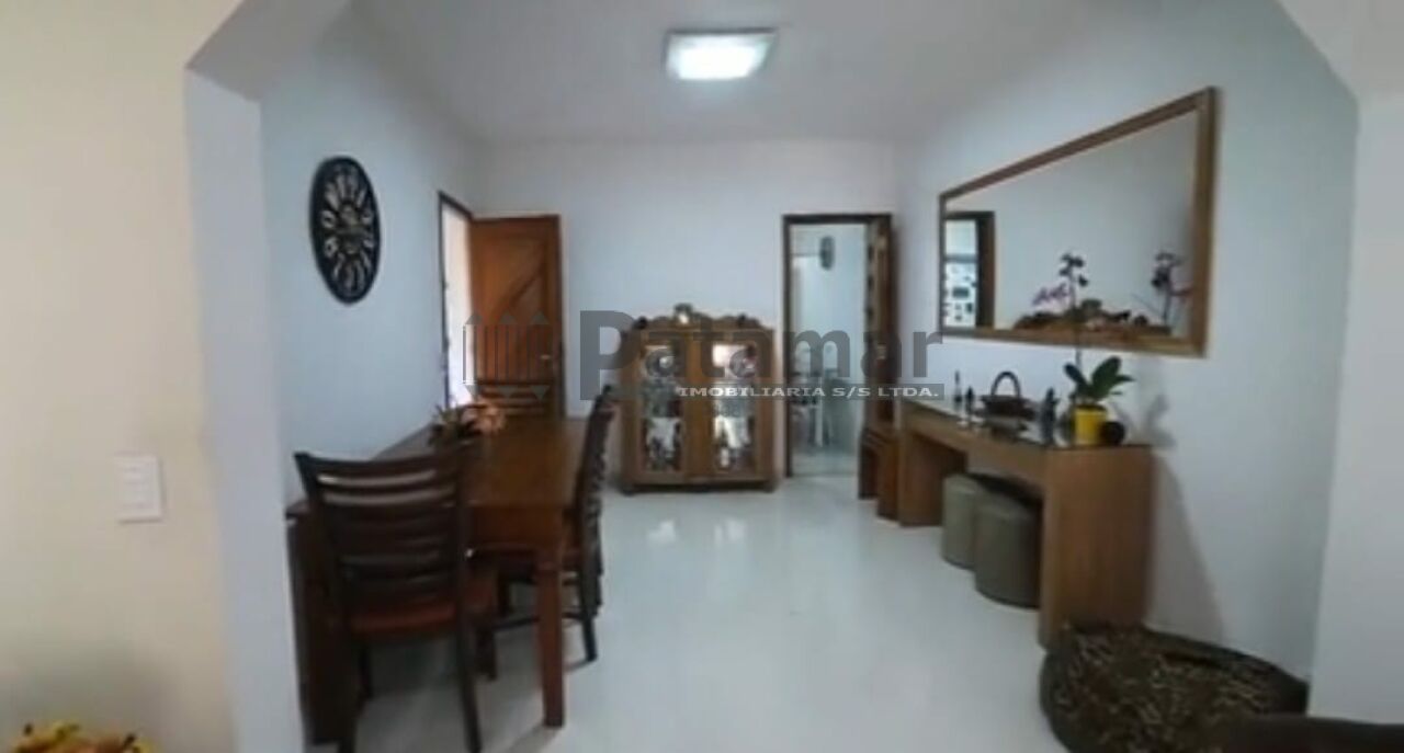 Sobrado para Venda - Jardim Colombo