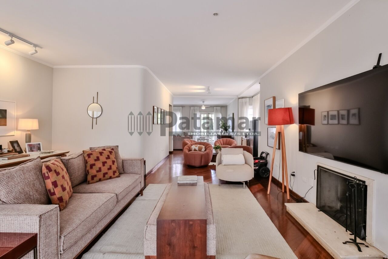 Casa em Condomínio para Venda - Jardim Colombo