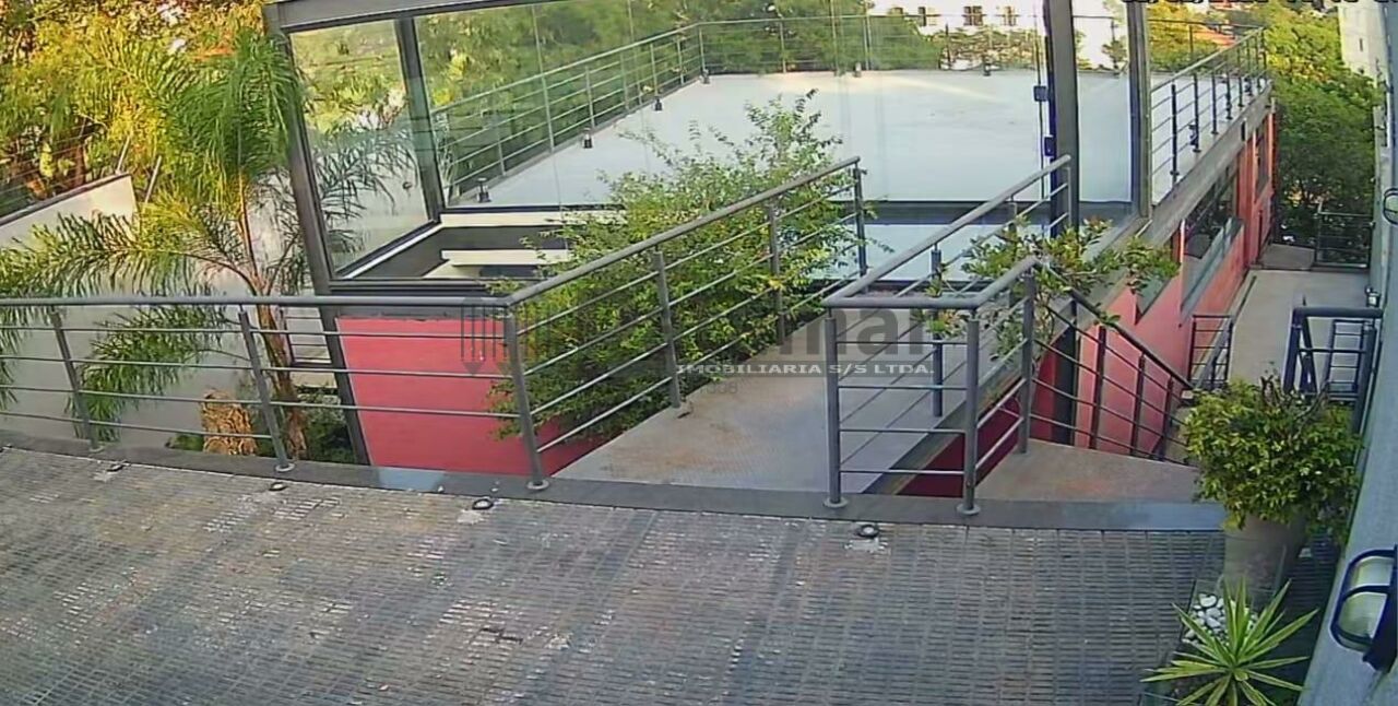 Casa Assobradada para Venda - Jardim Peri Peri