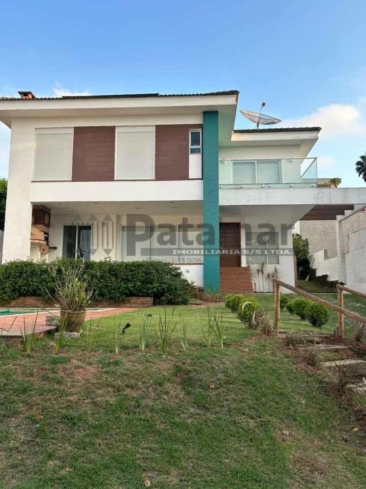 Casa em Condomínio para Venda - Golf Park